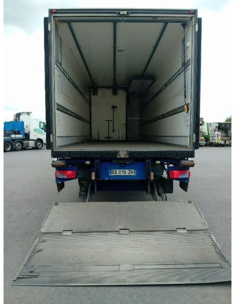 MAN TGM 18.340 chereau - Carrier - Camión frigorífico: foto 4 MAN TGM 18.340 chereau - Carrier - Camión frigorífico: foto 4