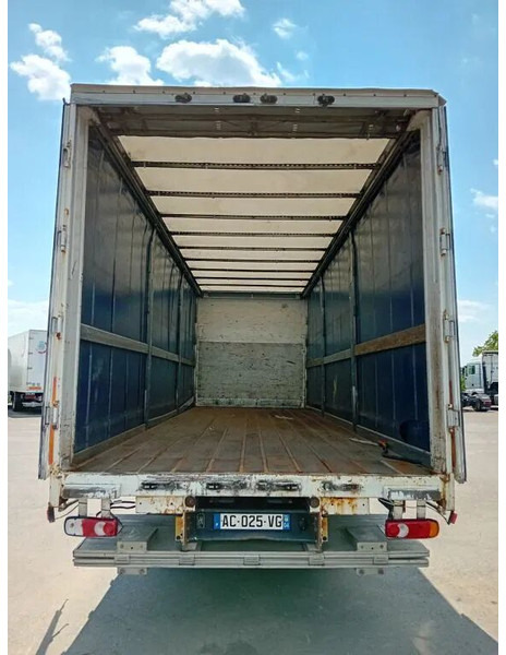 Renault Midlum 280 dxi - Camión lona: foto 3 Renault Midlum 280 dxi - Camión lona: foto 3