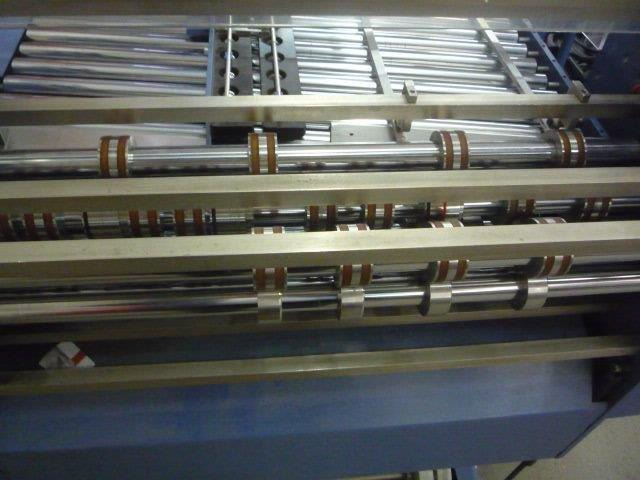 Flat pile feeder MBO F 76 Solo with independent drive for max. format of 72 x 102 cm and Cutting unit Herzog and Heymann H&H N 381 with Technifold Creasing tools - Máquina de impresión: foto 2 Flat pile feeder MBO F 76 Solo with independent drive for max. format of 72 x 102 cm and Cutting unit Herzog and Heymann H&H N 381 with Technifold Creasing tools - Máquina de impresión: foto 2