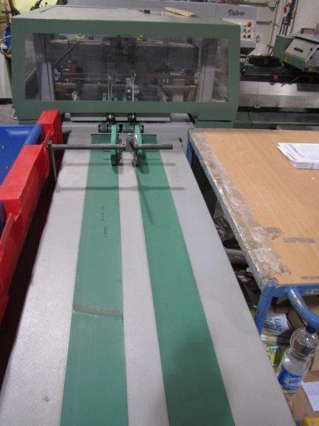 Muller Martini Valore Saddle Stitcher - Máquina de impresión: foto 3 Muller Martini Valore Saddle Stitcher - Máquina de impresión: foto 3