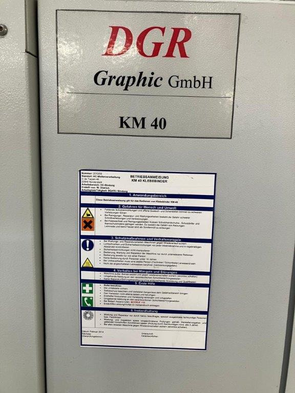 Book on Demand Perfect Binder - spine gluing station DGR Graphic KM 40 - Encuadernadora: foto 4 Book on Demand Perfect Binder - spine gluing station DGR Graphic KM 40 - Encuadernadora: foto 4