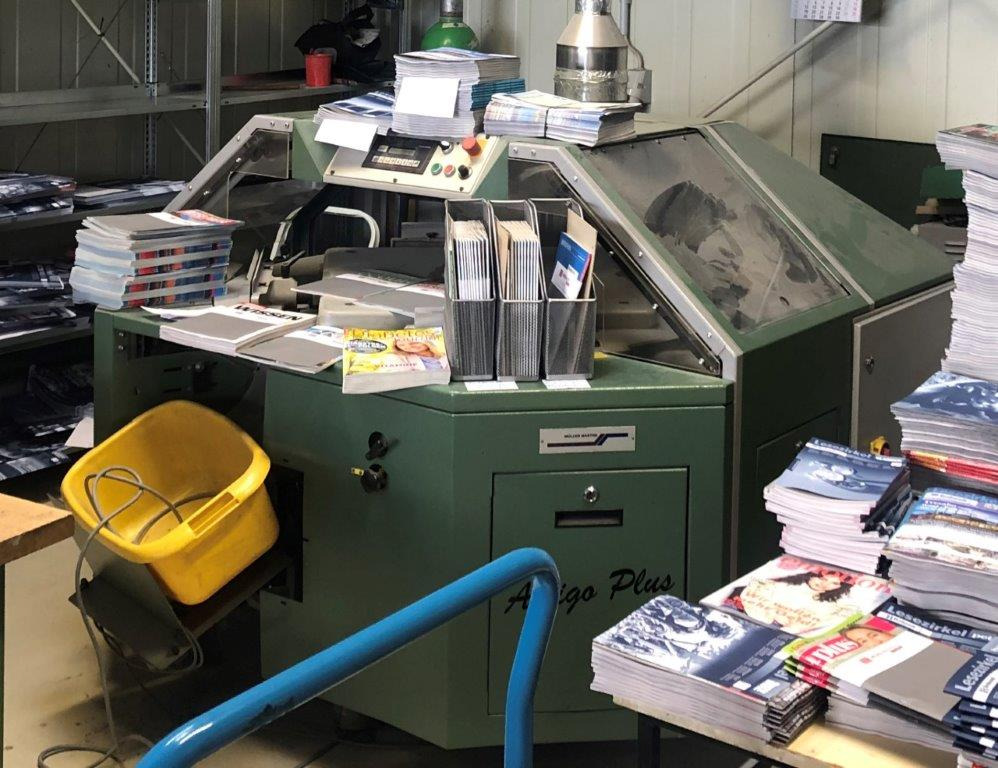 Four clamps Perfect binder Muller Martini Amigo Plus 1580.0410 - Encuadernadora: foto 1 Four clamps Perfect binder Muller Martini Amigo Plus 1580.0410 - Encuadernadora: foto 1