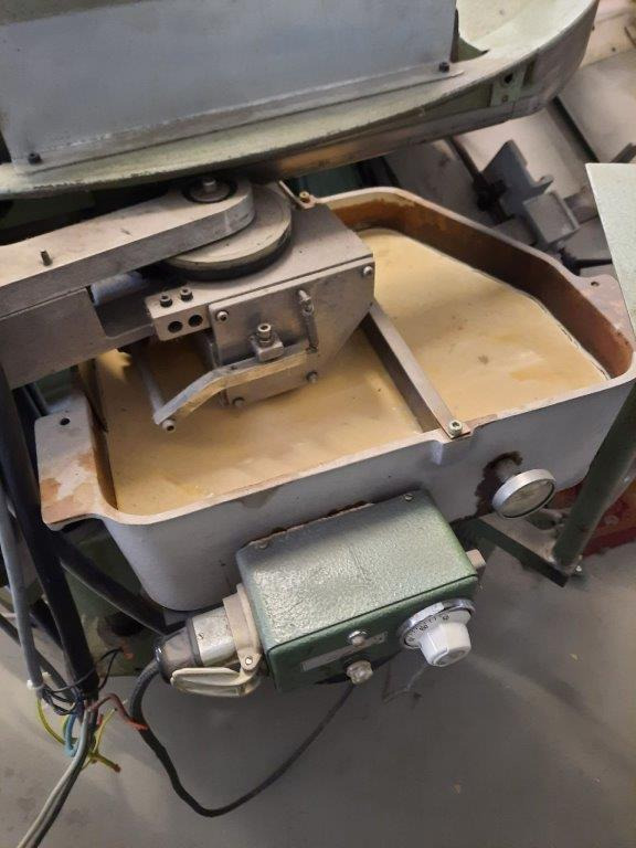 Four clamps Perfect binder Muller Martini Amigo Plus 1580.0410 - Encuadernadora: foto 3 Four clamps Perfect binder Muller Martini Amigo Plus 1580.0410 - Encuadernadora: foto 3