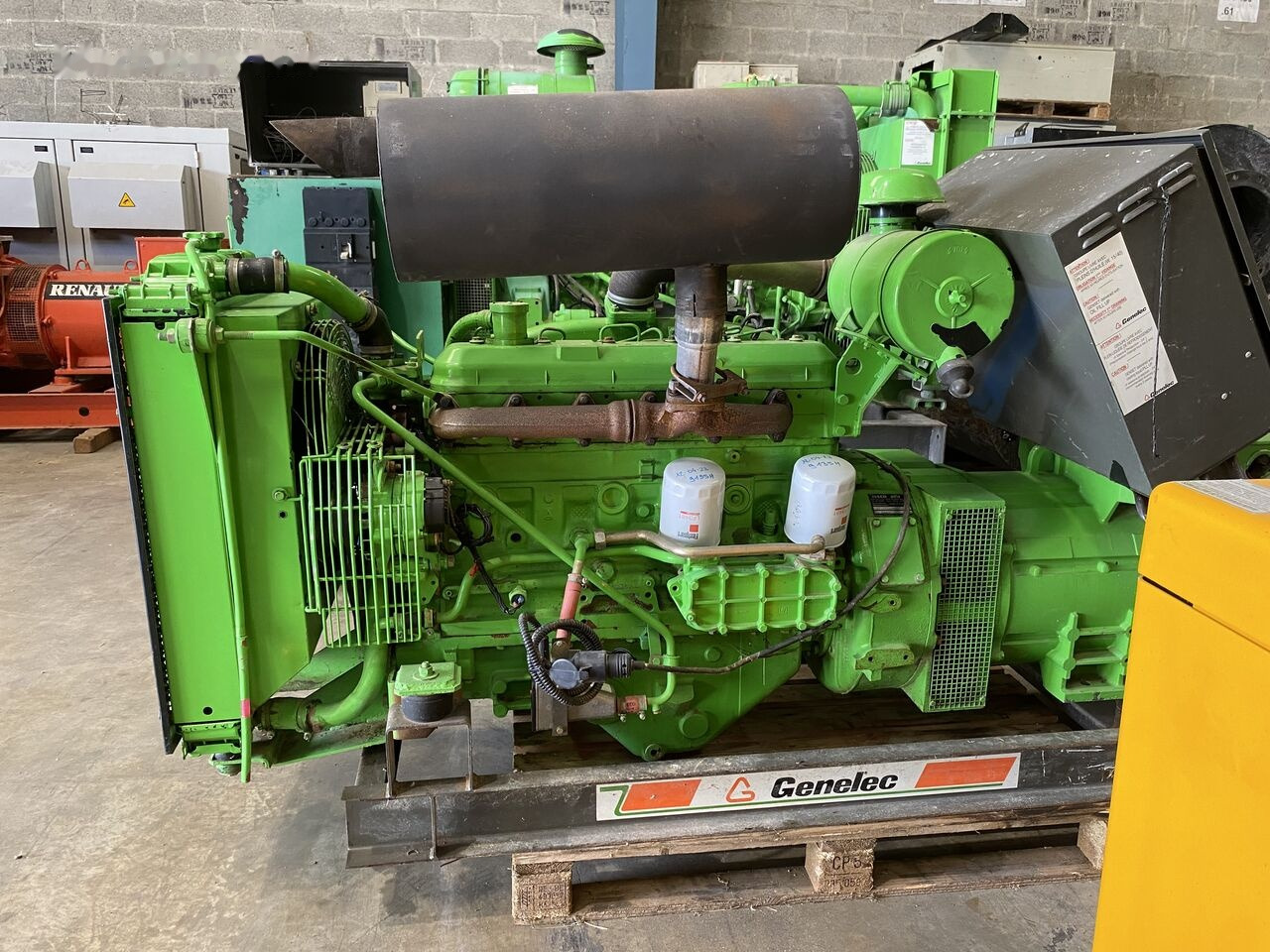 IVECO 60 kVa iVECO 8061 - Generador industriale: foto 2 IVECO 60 kVa iVECO 8061 - Generador industriale: foto 2