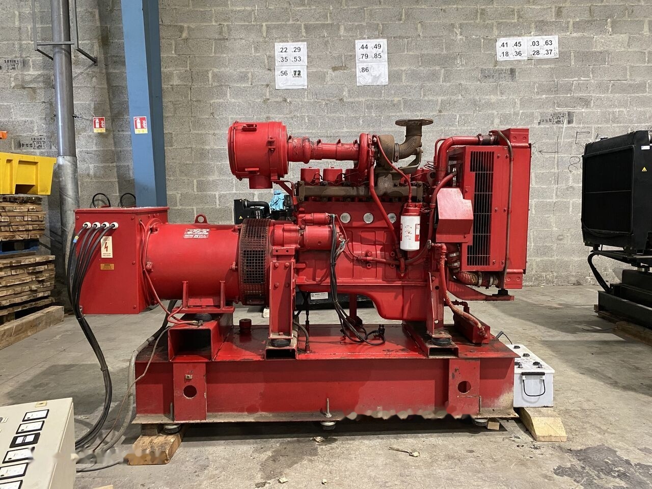 SDMO 110 kVa - Generador industriale: foto 2 SDMO 110 kVa - Generador industriale: foto 2