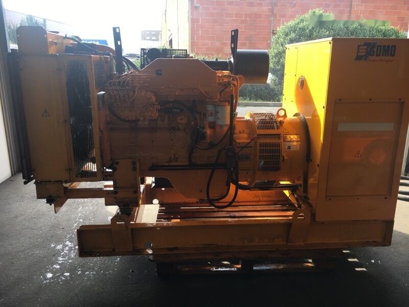 SDMO - Generador industriale: foto 2 SDMO - Generador industriale: foto 2