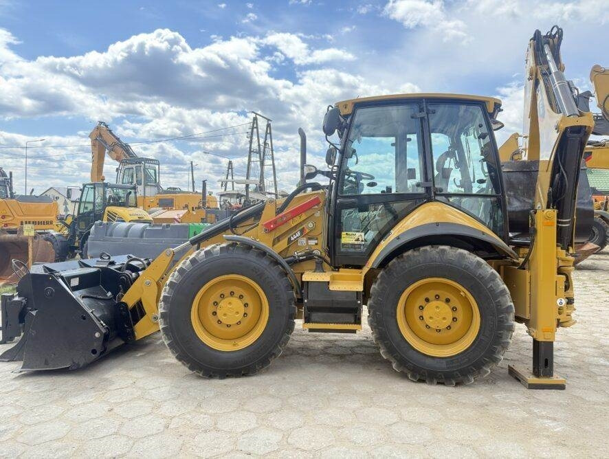 CAT 444F - Retroexcavadora: foto 1 CAT 444F - Retroexcavadora: foto 1