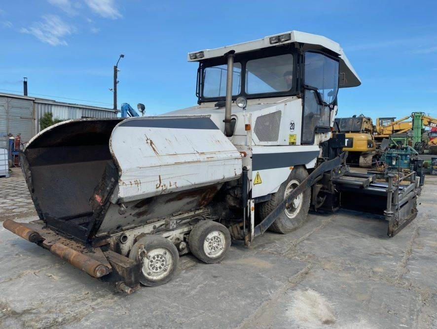 Dynapac DF 125 P/D - Pavimentadora de asfalto: foto 1 Dynapac DF 125 P/D - Pavimentadora de asfalto: foto 1