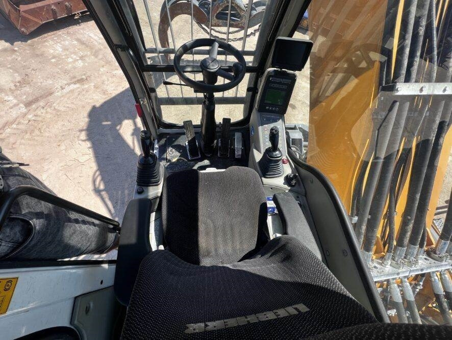 Manipulador de materiales Liebherr 934 C HD Litronic Timber EPA: foto 7 Manipulador de materiales Liebherr 934 C HD Litronic Timber EPA: foto 7