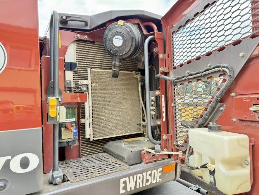 Excavadora de ruedas Volvo EWR150E: foto 7