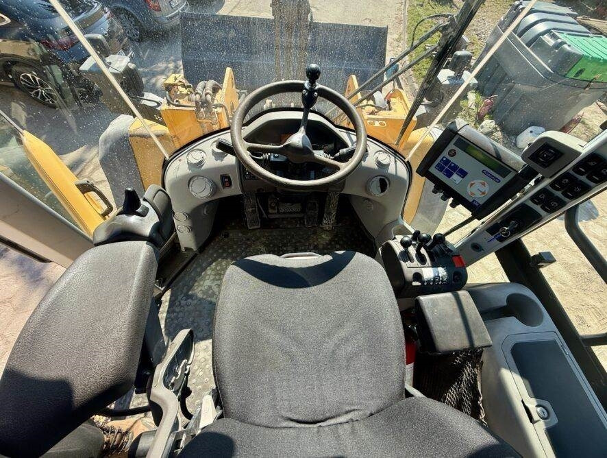 Leasing de Volvo L120F  Volvo L120F: foto 23