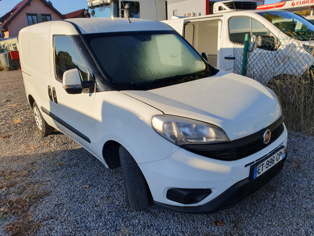 FIAT DOBLO CHLODNIA THERMOKING KLIMA EURO6 - Furgoneta frigorifica: foto 2 FIAT DOBLO CHLODNIA THERMOKING KLIMA EURO6 - Furgoneta frigorifica: foto 2