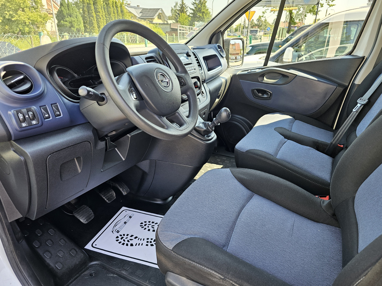 RENAULT TRAFIC L2H1 CHLODNIA MROZNIA CARRIER+230V KLIMA KAMERA EURO6 - Furgoneta frigorifica: foto 3 RENAULT TRAFIC L2H1 CHLODNIA MROZNIA CARRIER+230V KLIMA KAMERA EURO6 - Furgoneta frigorifica: foto 3