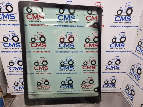Case Ford New Holland 40, 60, Tm, Mxm Se Cab Side Glass Rh 82029320, 82009812 - Ventana y piezas: foto 1 Case Ford New Holland 40, 60, Tm, Mxm Se Cab Side Glass Rh 82029320, 82009812 - Ventana y piezas: foto 1