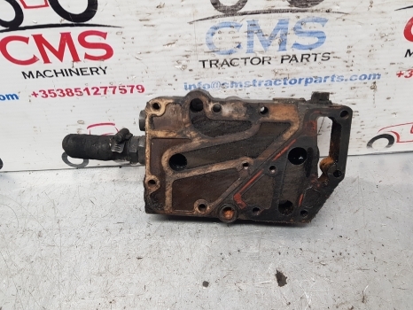 Claas Arion 600 Series 640 Engine Oil Cooler 0011613210, 0011350580 - Enfriador de aceite para Tractor: foto 2 Claas Arion 600 Series 640 Engine Oil Cooler 0011613210, 0011350580 - Enfriador de aceite para Tractor: foto 2
