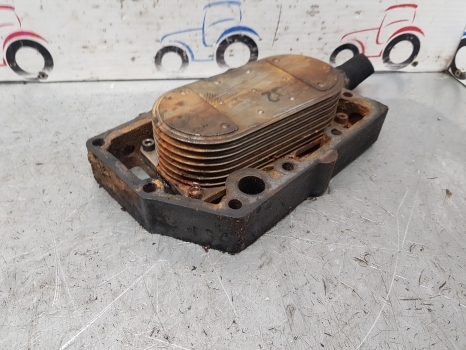 Claas Arion 600 Series 640 Engine Oil Cooler 0011613210, 0011350580 - Enfriador de aceite para Tractor: foto 5 Claas Arion 600 Series 640 Engine Oil Cooler 0011613210, 0011350580 - Enfriador de aceite para Tractor: foto 5