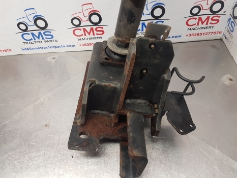 Claas Arion 640, 600, 500 Cab Back Suspension Support Assy Rhs 0021500984 - Suspensión de cabina para Maquinaria agrícola: foto 3 Claas Arion 640, 600, 500 Cab Back Suspension Support Assy Rhs 0021500984 - Suspensión de cabina para Maquinaria agrícola: foto 3