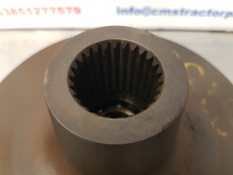 Fendt 818, 711, 712, 716, 718, 820, Pto Clutch Housing 716150220050 - Transmisión: foto 3 Fendt 818, 711, 712, 716, 718, 820, Pto Clutch Housing 716150220050 - Transmisión: foto 3