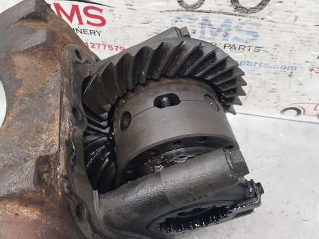 Ford 10 Carraro 709/19s2 Front Axle Differential Housing 18760 Car65598 9968055 - Diferencial para Tractor: foto 5 Ford 10 Carraro 709/19s2 Front Axle Differential Housing 18760 Car65598 9968055 - Diferencial para Tractor: foto 5
