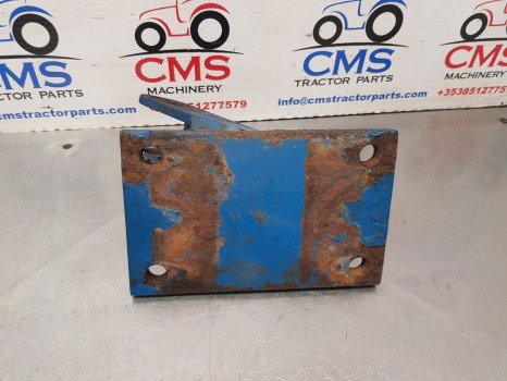 Ford 10 Series 7610. Stabiliser Bracket Rh, E8nne553aa, 83971712 - Suspensión: foto 4 Ford 10 Series 7610. Stabiliser Bracket Rh, E8nne553aa, 83971712 - Suspensión: foto 4
