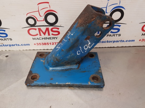 Ford 10 Series 7610. Stabiliser Bracket Rh, E8nne553aa, 83971712 - Suspensión: foto 1 Ford 10 Series 7610. Stabiliser Bracket Rh, E8nne553aa, 83971712 - Suspensión: foto 1