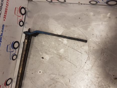 Ford 10 Series 7810, 7910, 8210 Clutch Control Shaft E7nn7503aa, 83960498 - Embrague y piezas para Maquinaria agrícola: foto 3 Ford 10 Series 7810, 7910, 8210 Clutch Control Shaft E7nn7503aa, 83960498 - Embrague y piezas para Maquinaria agrícola: foto 3