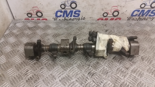 Ford 2910, 3 Cylinder Engine Rocker Shaft Assembly C5ne6563a - Motor y piezas para Tractor: foto 1 Ford 2910, 3 Cylinder Engine Rocker Shaft Assembly C5ne6563a - Motor y piezas para Tractor: foto 1
