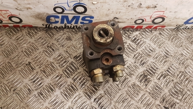 Ford 40 And Ts Series Orbital Unit F0nn3a244ba, 81863600 , Danfoss 150n1031 - Dirección para Tractor: foto 2 Ford 40 And Ts Series Orbital Unit F0nn3a244ba, 81863600 , Danfoss 150n1031 - Dirección para Tractor: foto 2