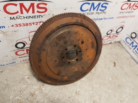 Ford 4600 Engine Flywheel And Ring Gear - Volante de inercia para Tractor: foto 1 Ford 4600 Engine Flywheel And Ring Gear - Volante de inercia para Tractor: foto 1