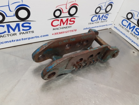 Ford 5000, 7000, 10 600, Series, Top Link Bracket C5nn535a, C7nn536a - Suspensión: foto 3 Ford 5000, 7000, 10 600, Series, Top Link Bracket C5nn535a, C7nn536a - Suspensión: foto 3