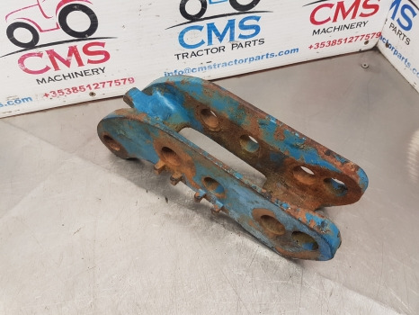 Ford 5110, 7910, 5000, 7600 Top Link Bracket D2nn535a, E0nn535da, 83923996 - Suspensión: foto 4 Ford 5110, 7910, 5000, 7600 Top Link Bracket D2nn535a, E0nn535da, 83923996 - Suspensión: foto 4