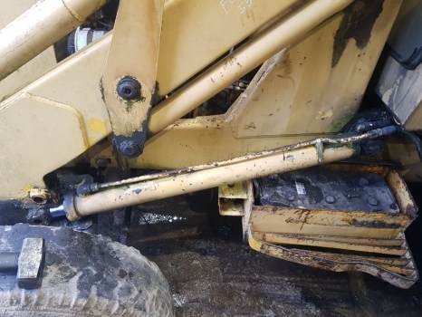 Ford 550 Loader Lift Ram - Hidráulica para Retroexcavadora: foto 1 Ford 550 Loader Lift Ram - Hidráulica para Retroexcavadora: foto 1