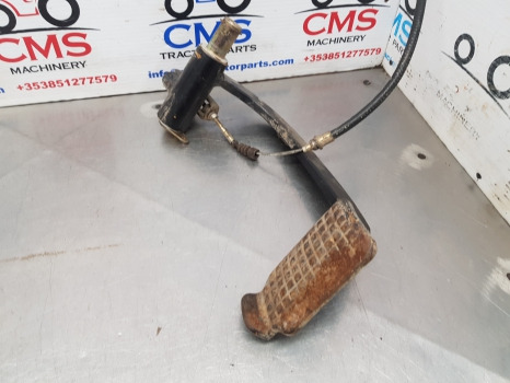 Ford 6635, 35, L, Tl, T5000, Tla, Tle, Clutch Pedal 5175711 - Embrague y piezas para Maquinaria agrícola: foto 3 Ford 6635, 35, L, Tl, T5000, Tla, Tle, Clutch Pedal 5175711 - Embrague y piezas para Maquinaria agrícola: foto 3