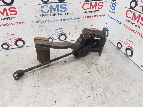 Ford 7610 10 Series Clutch Pedal 83960492, E4nn7n546aa12b, E4nn7d082bc - Embrague y piezas para Tractor: foto 5 Ford 7610 10 Series Clutch Pedal 83960492, E4nn7n546aa12b, E4nn7d082bc - Embrague y piezas para Tractor: foto 5