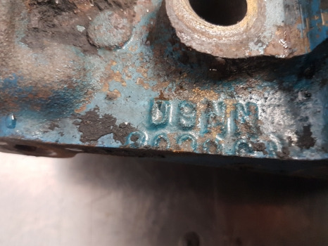 Ford 8210, Tw5, 7810, 7910, 8530 Engine Cylinder Head D9nn6049fb - Cabezal de bloque para Maquinaria agrícola: foto 5 Ford 8210, Tw5, 7810, 7910, 8530 Engine Cylinder Head D9nn6049fb - Cabezal de bloque para Maquinaria agrícola: foto 5