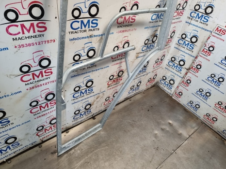 Ford 8340, 40, Tm And Ts Series, Cab Door Frame Lhs Bent Galvanized 82006665 - Puerta y piezas: foto 4 Ford 8340, 40, Tm And Ts Series, Cab Door Frame Lhs Bent Galvanized 82006665 - Puerta y piezas: foto 4