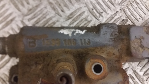 Ford New Holland 7840 40 And Ts Series Trailer Brake Valve 81874969, 1535108113 - Válvula de freno para Tractor: foto 5 Ford New Holland 7840 40 And Ts Series Trailer Brake Valve 81874969, 1535108113 - Válvula de freno para Tractor: foto 5