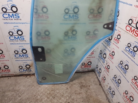 Ford New Holland Tl Tm Ts Tla Series, Cab Door Glass Lh 82036001 - Ventana y piezas: foto 2 Ford New Holland Tl Tm Ts Tla Series, Cab Door Glass Lh 82036001 - Ventana y piezas: foto 2