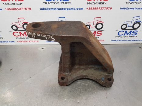 Ford Schindler 8200, 8100 Front Axle Support Bracket 627518 - Suspensión: foto 1 Ford Schindler 8200, 8100 Front Axle Support Bracket 627518 - Suspensión: foto 1