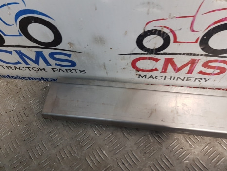 Ford Super Q Cab, 7610, 7710, 6610 Rear Section Column Steel - Cabina: foto 2 Ford Super Q Cab, 7610, 7710, 6610 Rear Section Column Steel - Cabina: foto 2