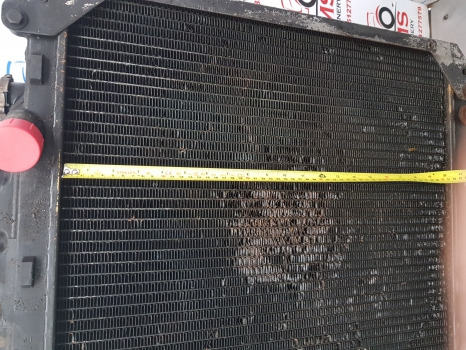 Ford Ts, 5640, 6640, 7740 Engine Water Cooling Radiator 82015103, 82015097 - Radiador: foto 3 Ford Ts, 5640, 6640, 7740 Engine Water Cooling Radiator 82015103, 82015097 - Radiador: foto 3