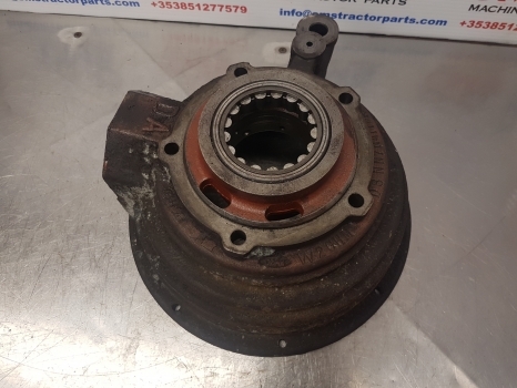 Ford Tw 20 Transmission Housing D8nn7n477ca, D2nn7n477d, 83919106, D8nn7n477da - Caja de cambios para Tractor: foto 4 Ford Tw 20 Transmission Housing D8nn7n477ca, D2nn7n477d, 83919106, D8nn7n477da - Caja de cambios para Tractor: foto 4