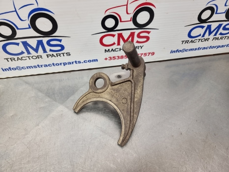 Ford Tw5, Tw15, Tw20, Tw25, Tw30, 8530 Transmission Selector Fork D8nn7n362aa - Transmisión: foto 3 Ford Tw5, Tw15, Tw20, Tw25, Tw30, 8530 Transmission Selector Fork D8nn7n362aa - Transmisión: foto 3