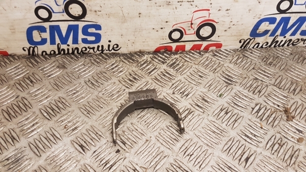 John Deere 40, 50 Series 2040, 2140, 3050, 3350 Differential Lock Fork L36198 - Diferencial para Tractor: foto 1 John Deere 40, 50 Series 2040, 2140, 3050, 3350 Differential Lock Fork L36198 - Diferencial para Tractor: foto 1