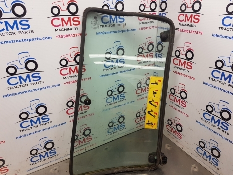 John Deere 6115m, 6130, 6030, 7030, 6m Series Back Window Glass Rhs L213353 - Ventana y piezas para Tractor: foto 3 John Deere 6115m, 6130, 6030, 7030, 6m Series Back Window Glass Rhs L213353 - Ventana y piezas para Tractor: foto 3