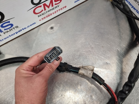 John Deere 6145r, 6155r, 6155rh, Front Hitch Wiring Loom Al218619 - Cables/ Alambres: foto 5 John Deere 6145r, 6155r, 6155rh, Front Hitch Wiring Loom Al218619 - Cables/ Alambres: foto 5