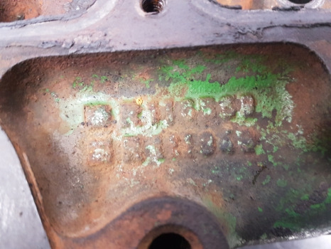 John Deere 6200, 6100, 6300, 6400 Cylinder Head Se501585, R112746615 - Cabezal de bloque para Maquinaria agrícola: foto 2 John Deere 6200, 6100, 6300, 6400 Cylinder Head Se501585, R112746615 - Cabezal de bloque para Maquinaria agrícola: foto 2