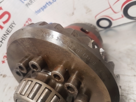 John Deere 6300, 6400 Front Bevel Gear Differential Al110341, L112197 4475305211 - Diferencial para Tractor: foto 5 John Deere 6300, 6400 Front Bevel Gear Differential Al110341, L112197 4475305211 - Diferencial para Tractor: foto 5