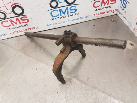 John Deere 6400, 6200, 6300, 6400, 6500, 6600, 6506 Shift Fork L76183 - Transmisión: foto 2 John Deere 6400, 6200, 6300, 6400, 6500, 6600, 6506 Shift Fork L76183 - Transmisión: foto 2