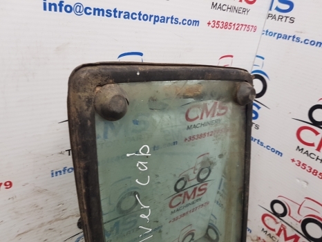 Landini Massey Ferguson 600 Series 690 Cab Knee Glass Lhs Rhs Tg1250, Tg1251 - Ventana y piezas para Tractor: foto 2 Landini Massey Ferguson 600 Series 690 Cab Knee Glass Lhs Rhs Tg1250, Tg1251 - Ventana y piezas para Tractor: foto 2